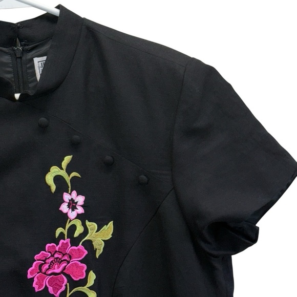 Vintage Jessica Howard Black Embroidered Floral Maxi Dress. Size 14P - Picture 4 of 10